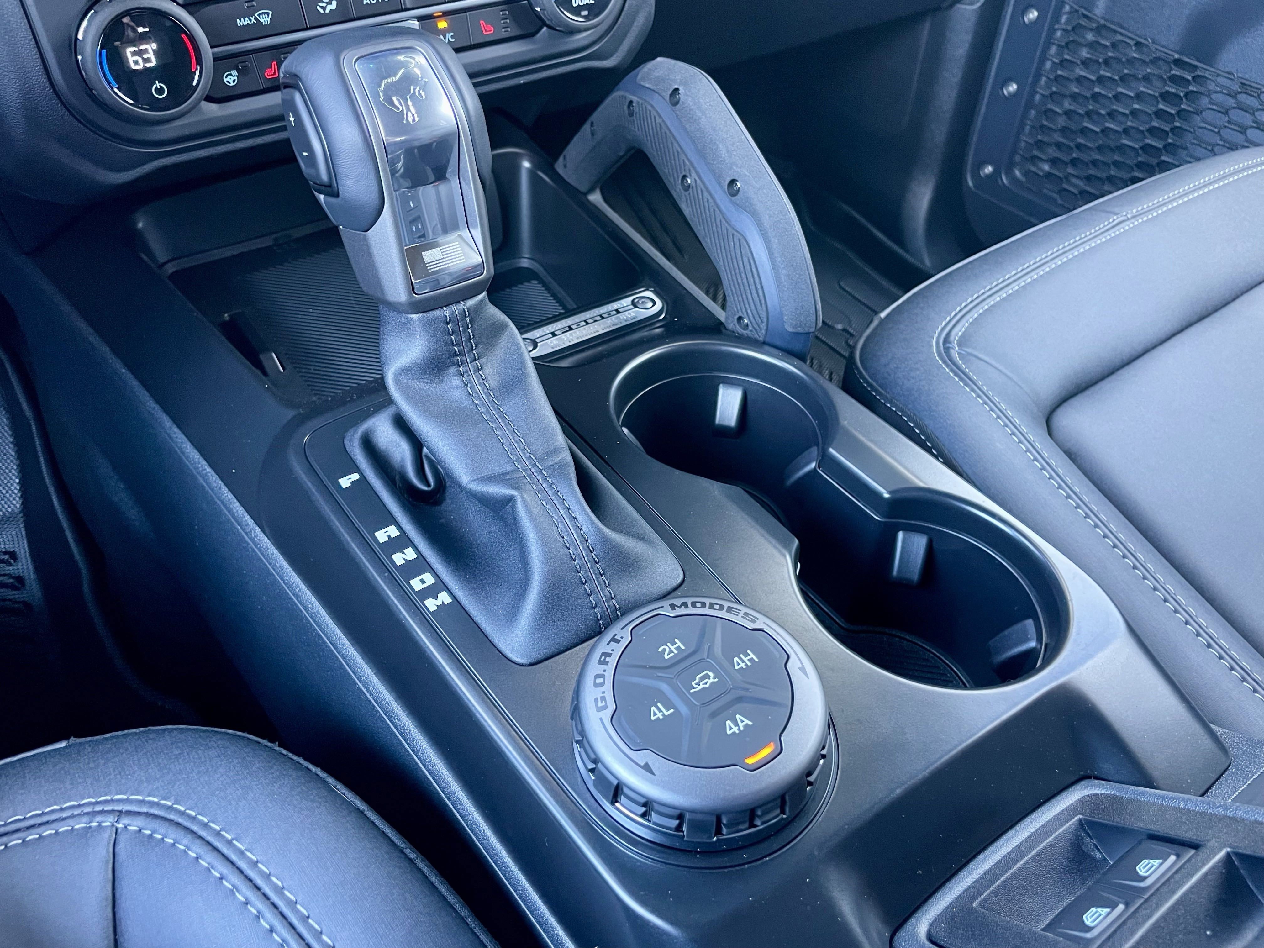 Used 2025 Ford Bronco Badlands image 19