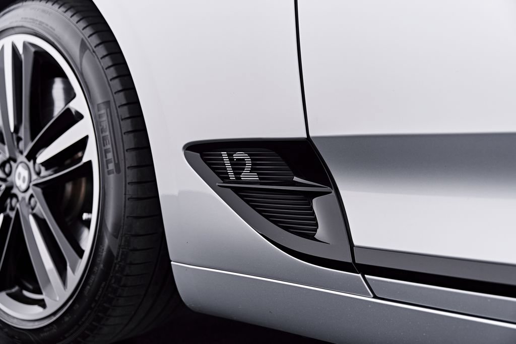 Used 2020 Bentley Continental GT AWD/4WD image 27