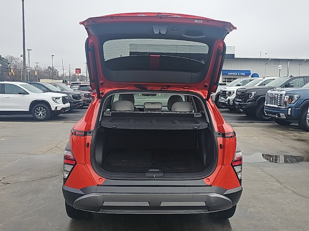 Used 2024 Hyundai Kona Limited image 6