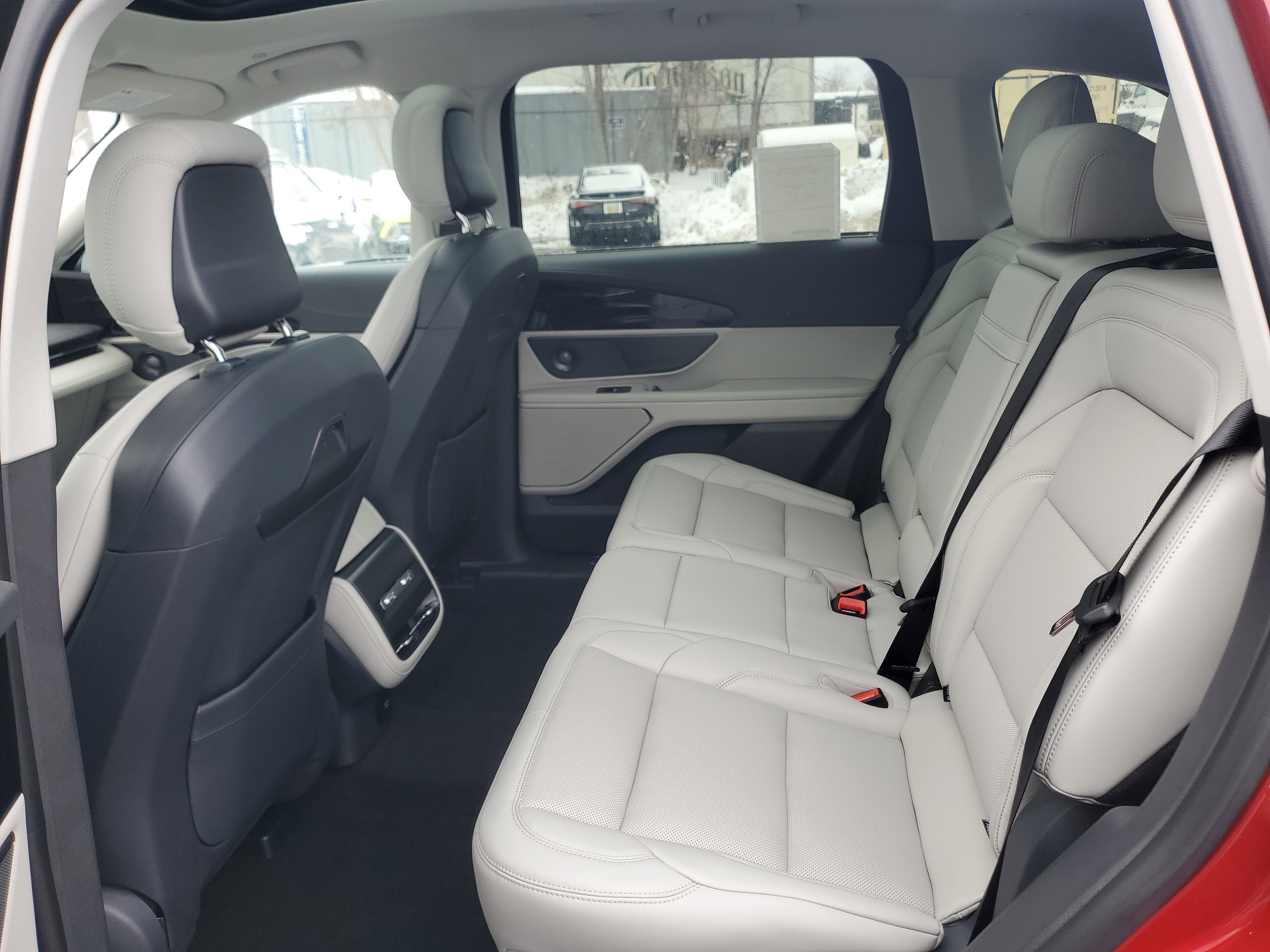 New 2026 Lincoln Nautilus Premier w/ Equipment Group 102A image 28