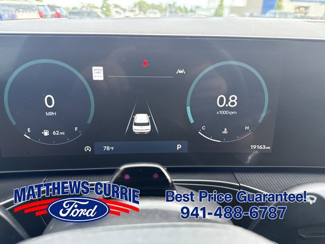 Used 2024 Hyundai Santa Fe Calligraphy FWD image 16