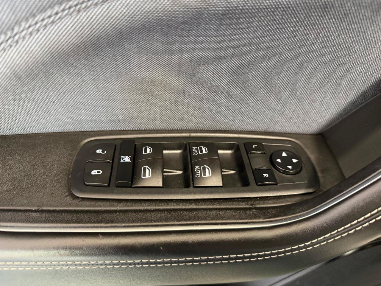 Used 2023 Maserati Levante GT AWD/4WD image 13