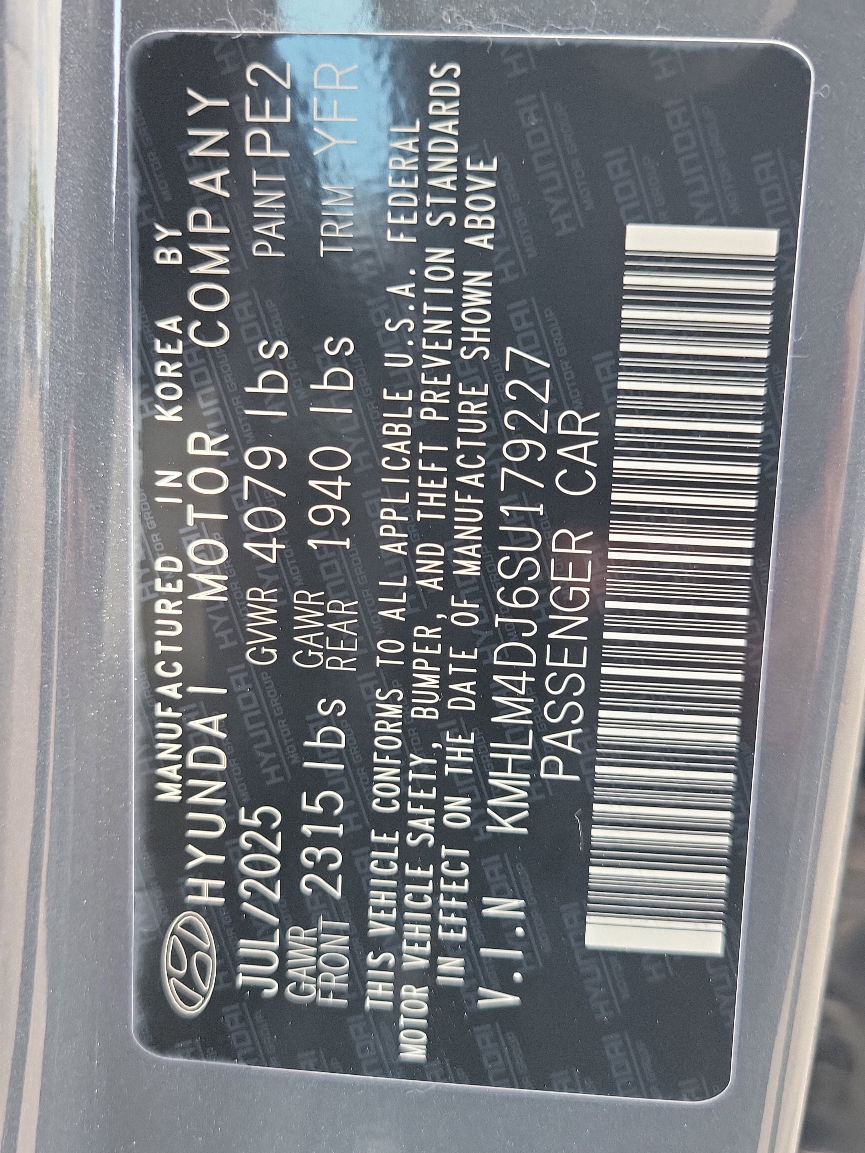 New 2025 Hyundai Elantra Hybrid w/ Cargo Package FWD image 29
