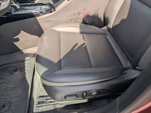 Certified 2024 Chevrolet Trax ACTIV w/ Sunroof Package image 24