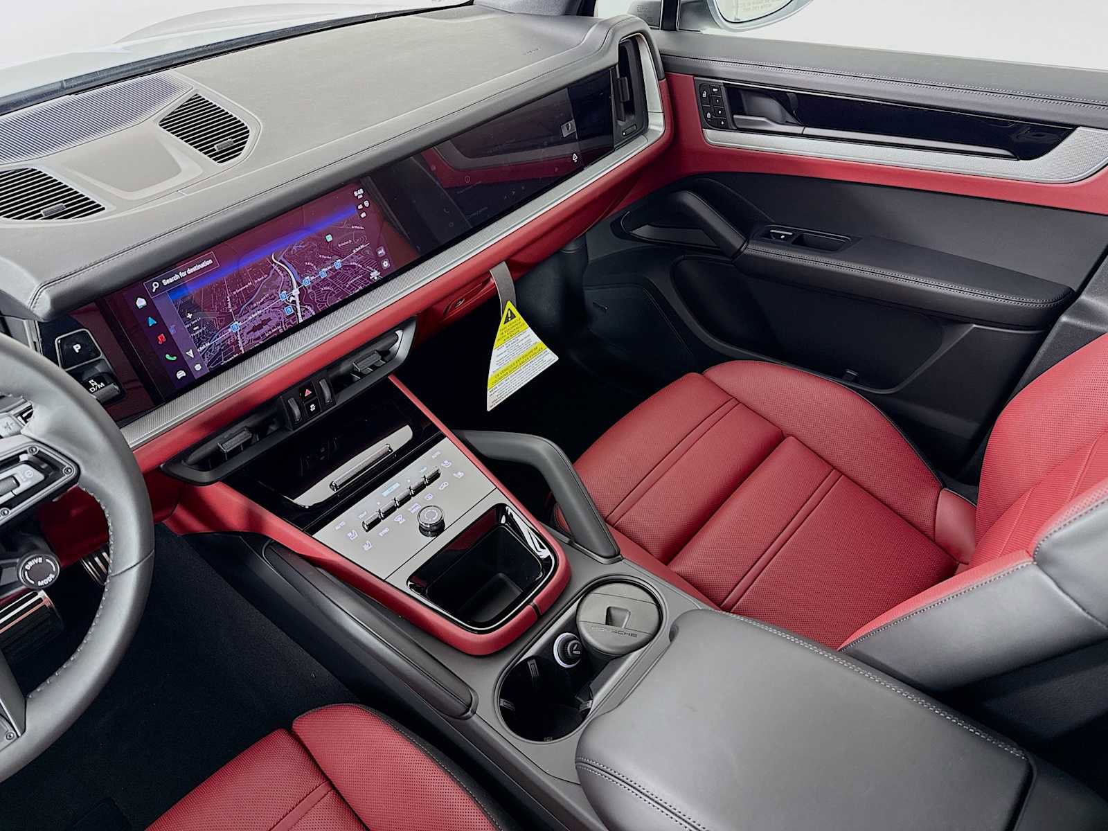 New 2026 Porsche Cayenne S image 25