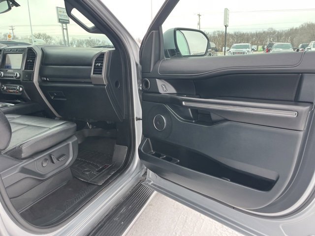 Used 2020 Ford Expedition Max XLT w/ Equipment Group 202A image 55