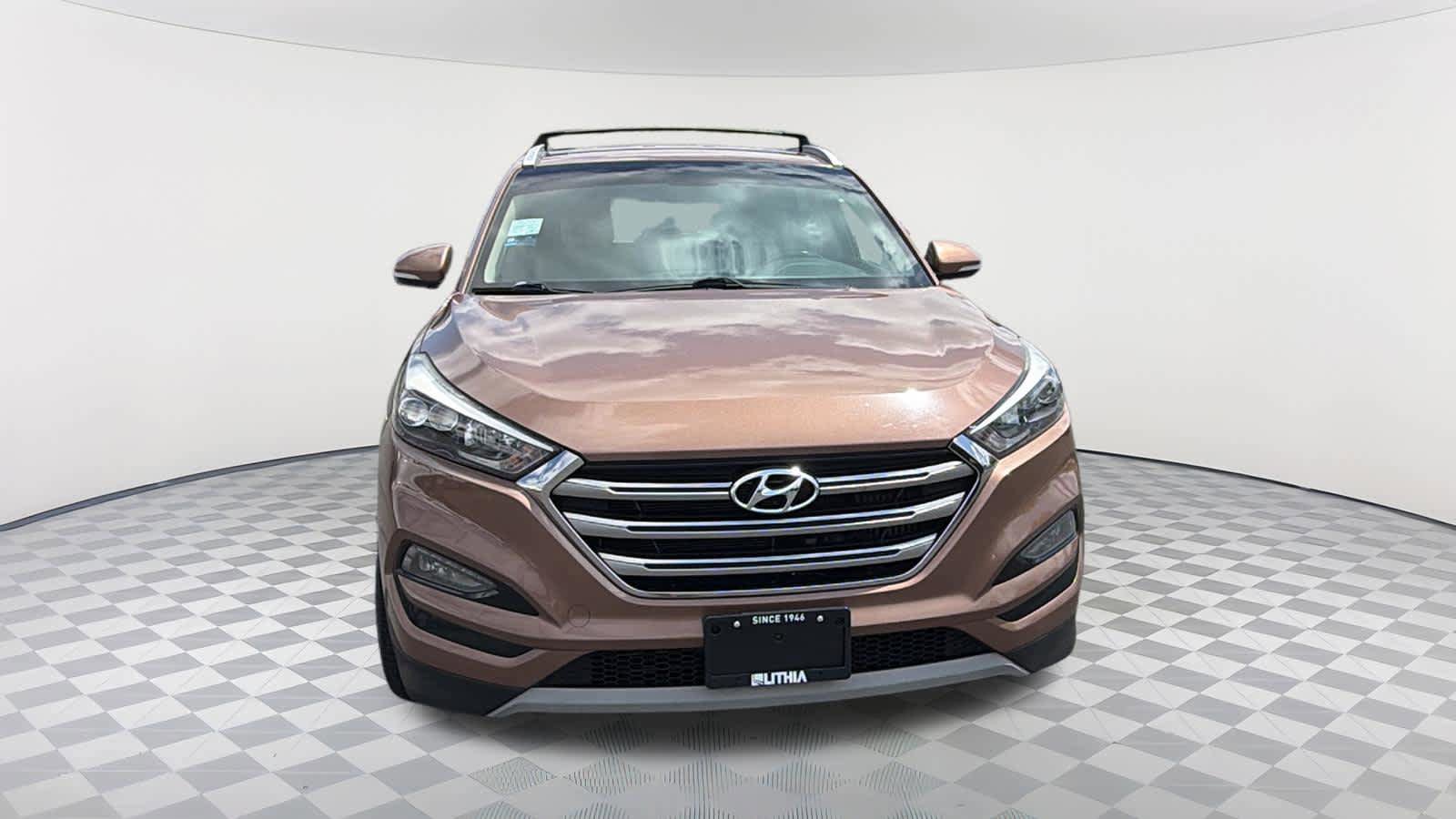Used 2017 Hyundai Tucson Limited FWD image 2