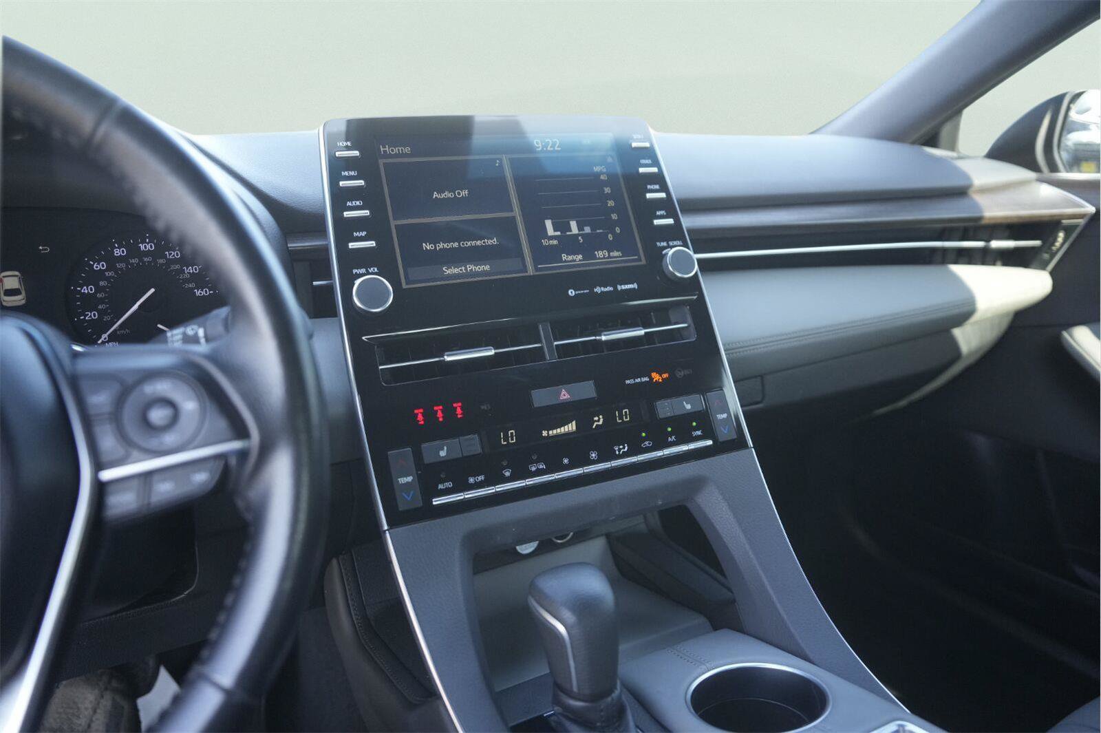 Used 2019 Toyota Avalon XLE w/ Moonroof Package FWD image 27