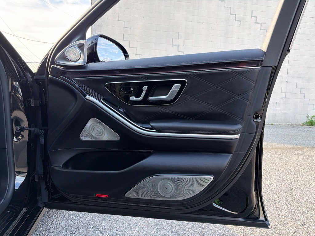 Used 2023 Mercedes-Benz Maybach S 580 4MATIC image 22