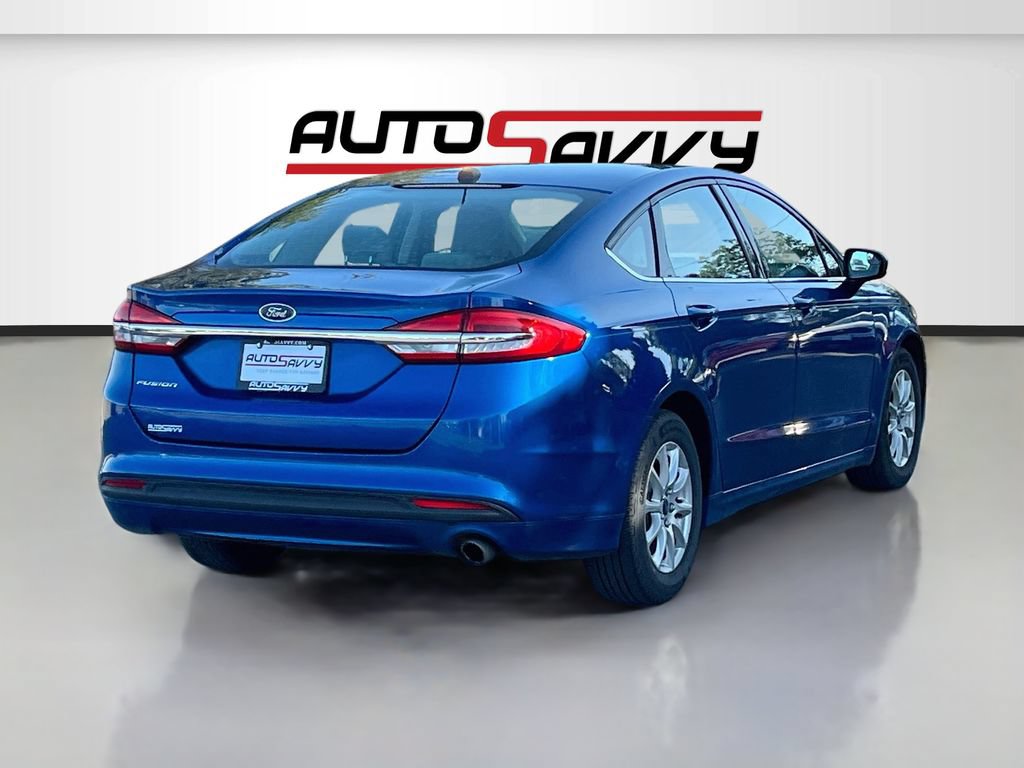 Used 2017 Ford Fusion S FWD image 7