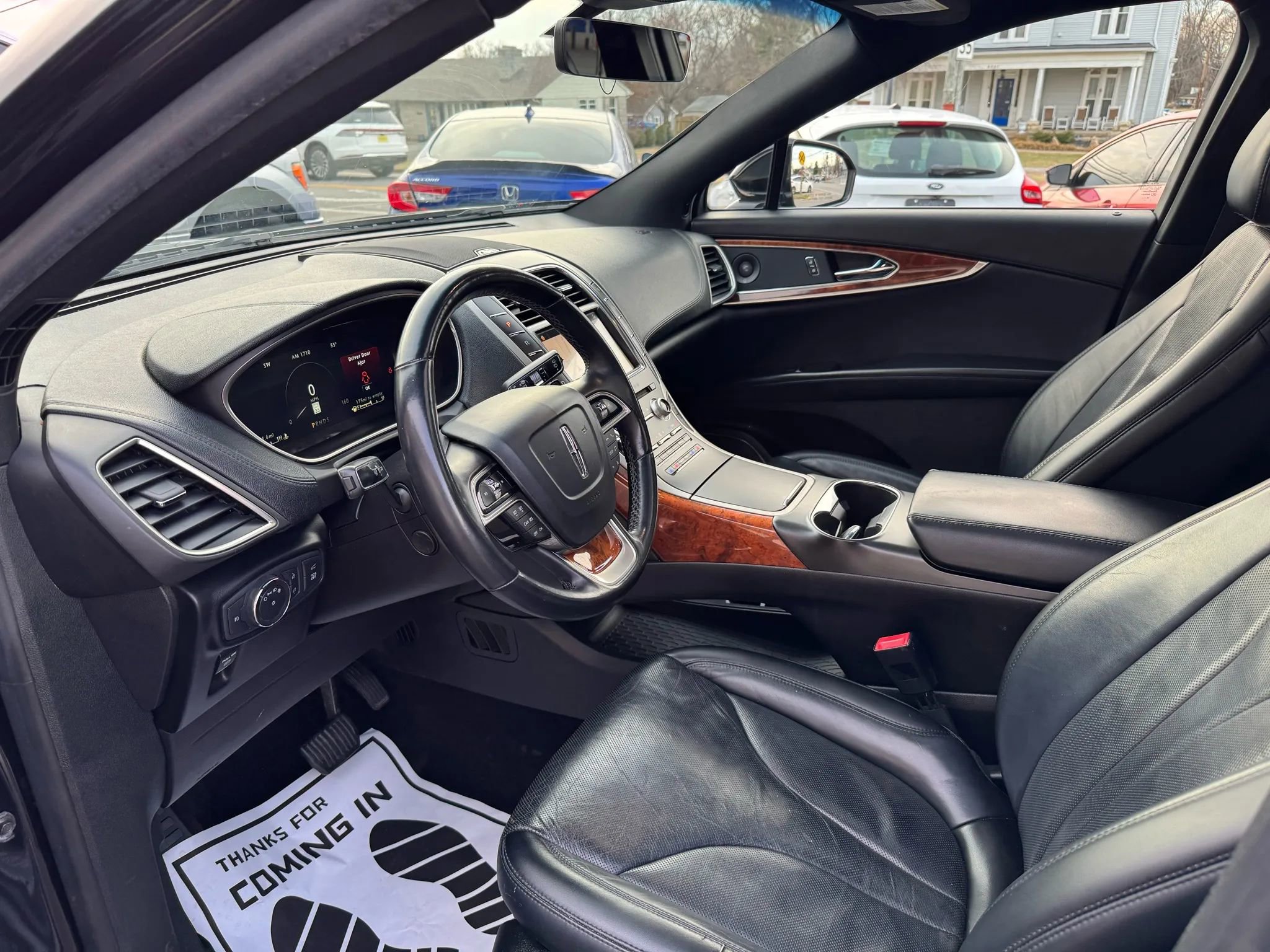 Used 2019 Lincoln Nautilus Reserve image 25