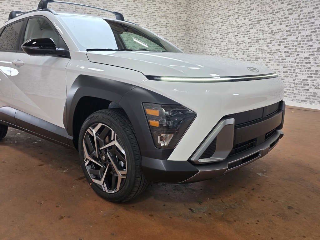 New 2026 Hyundai Kona SEL Premium image 10