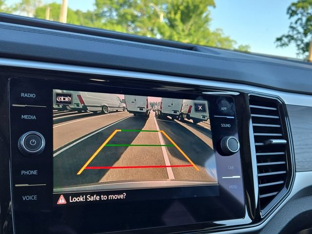 Used 2023 Volkswagen Atlas SE w/ Panoramic Sunroof Package FWD image 12
