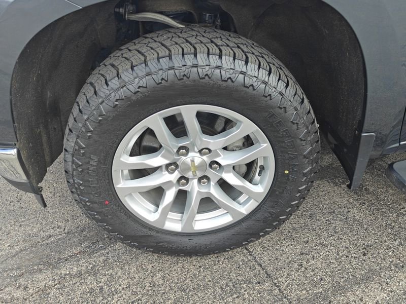 Used 2019 Chevrolet Silverado 1500 LT w/ All-Star Edition image 11