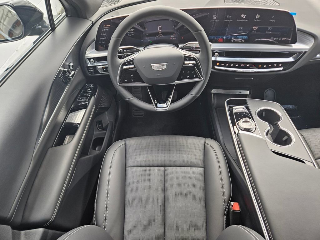 New 2025 Cadillac Lyriq Sport image 13