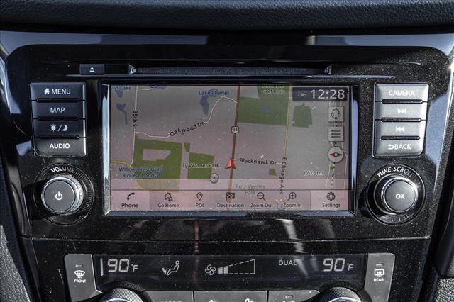 Used 2020 Nissan Rogue SL w/ Premium Package image 16