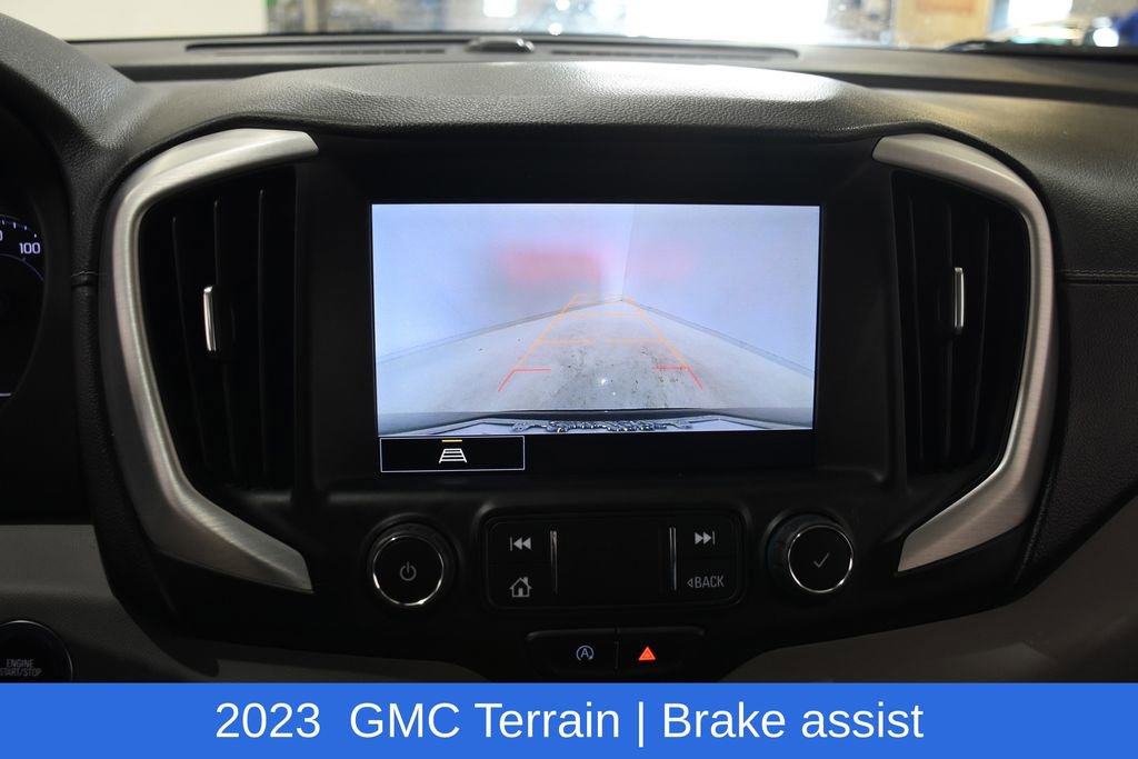 Used 2023 GMC Terrain SLT image 18