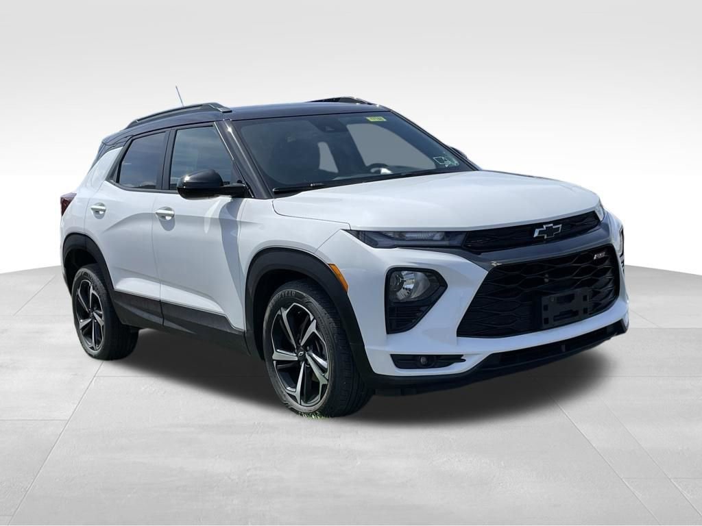 Used 2023 Chevrolet TrailBlazer RS w/ Convenience Package image 3