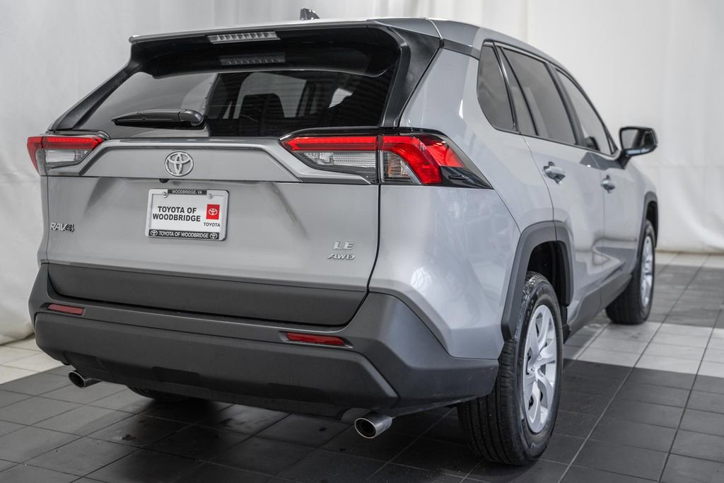 Used 2025 Toyota RAV4 LE image 4