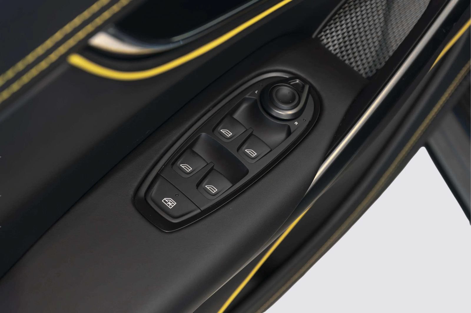 New 2026 Aston Martin DBX 707 AWD/4WD image 23