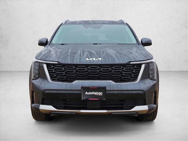 Used 2024 Kia Sorento S image 2