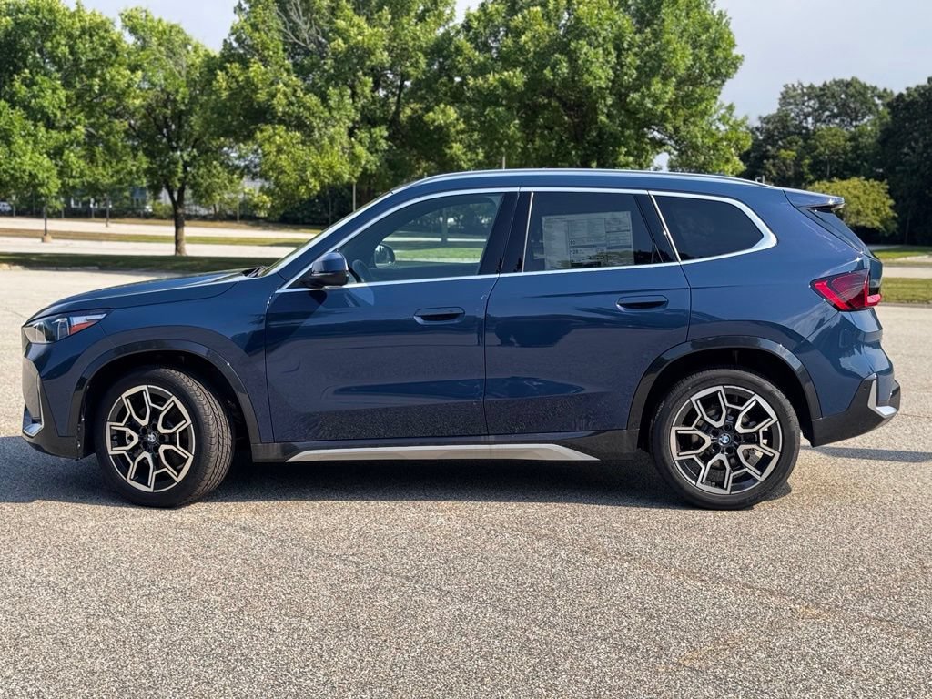 New 2026 BMW X1 xDrive28i w/ Convenience Package AWD/4WD image 3