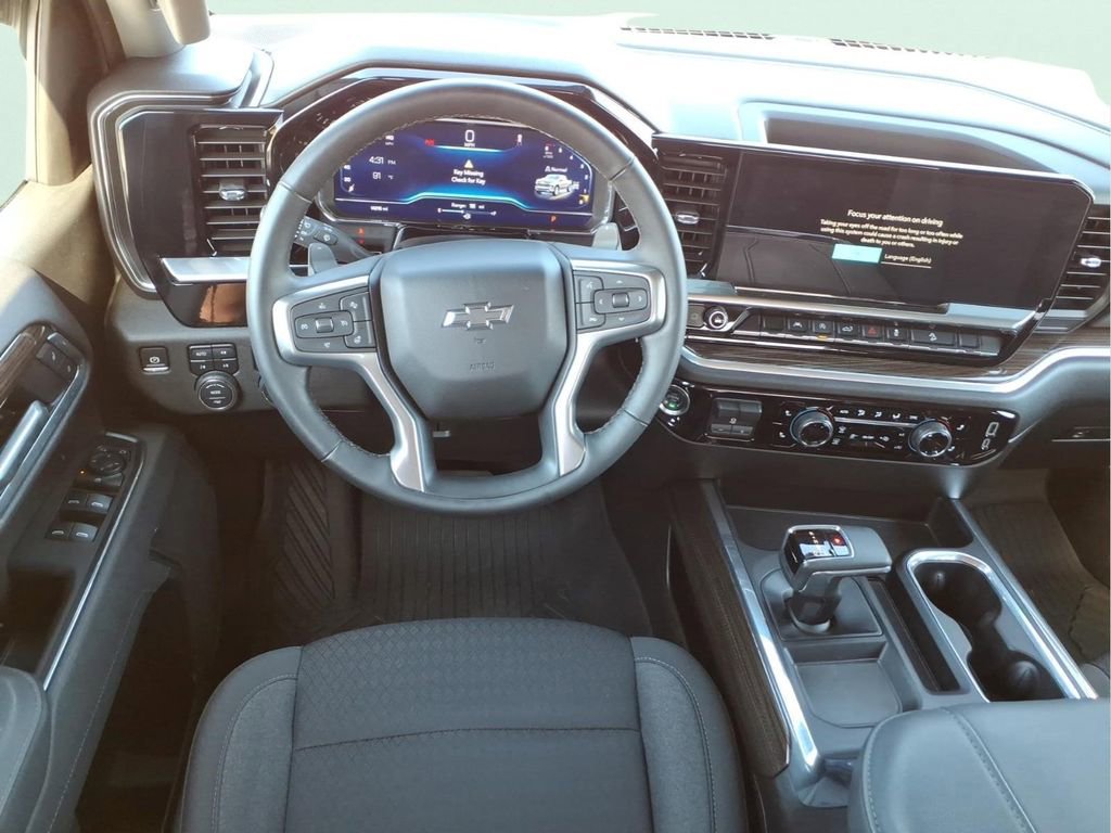 Used 2024 Chevrolet Silverado 1500 RST w/ Z71 Off-Road Package AWD/4WD image 18