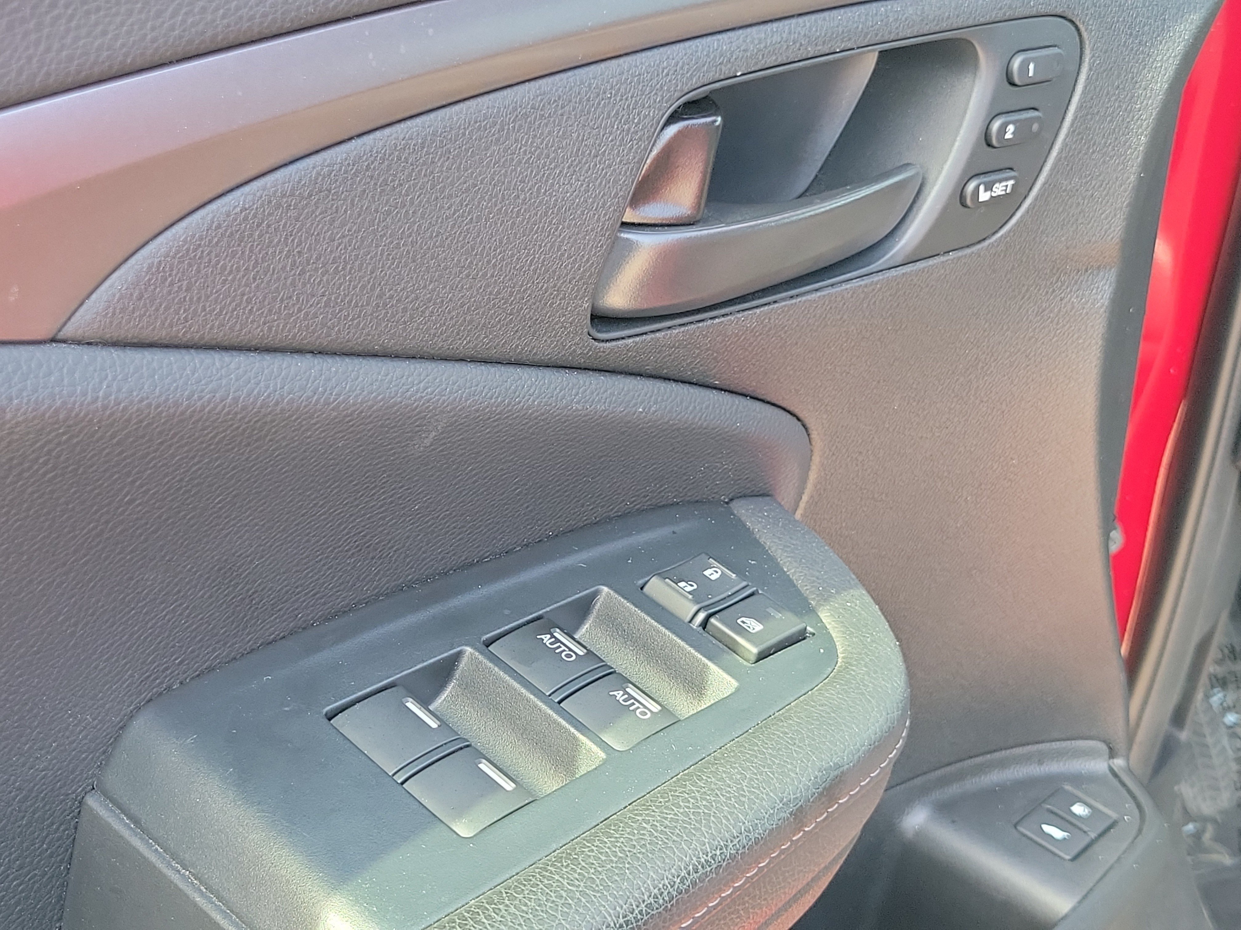 Certified 2023 Honda Passport EX-L image 19