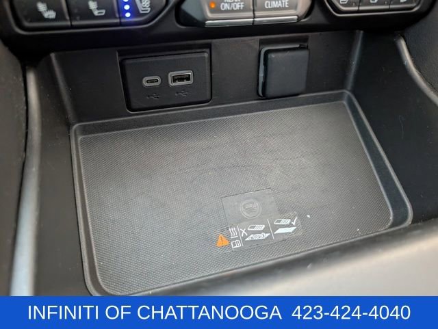 Used 2023 Chevrolet Tahoe Premier AWD/4WD image 18