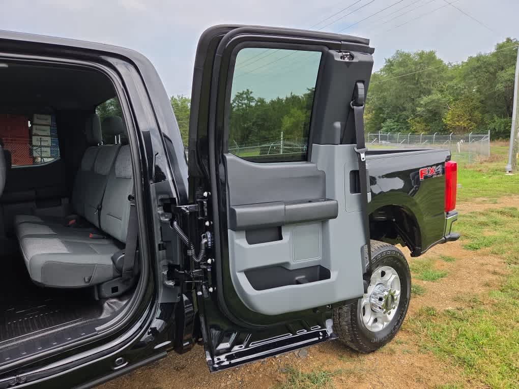 New 2026 Ford F350 XLT AWD/4WD image 20