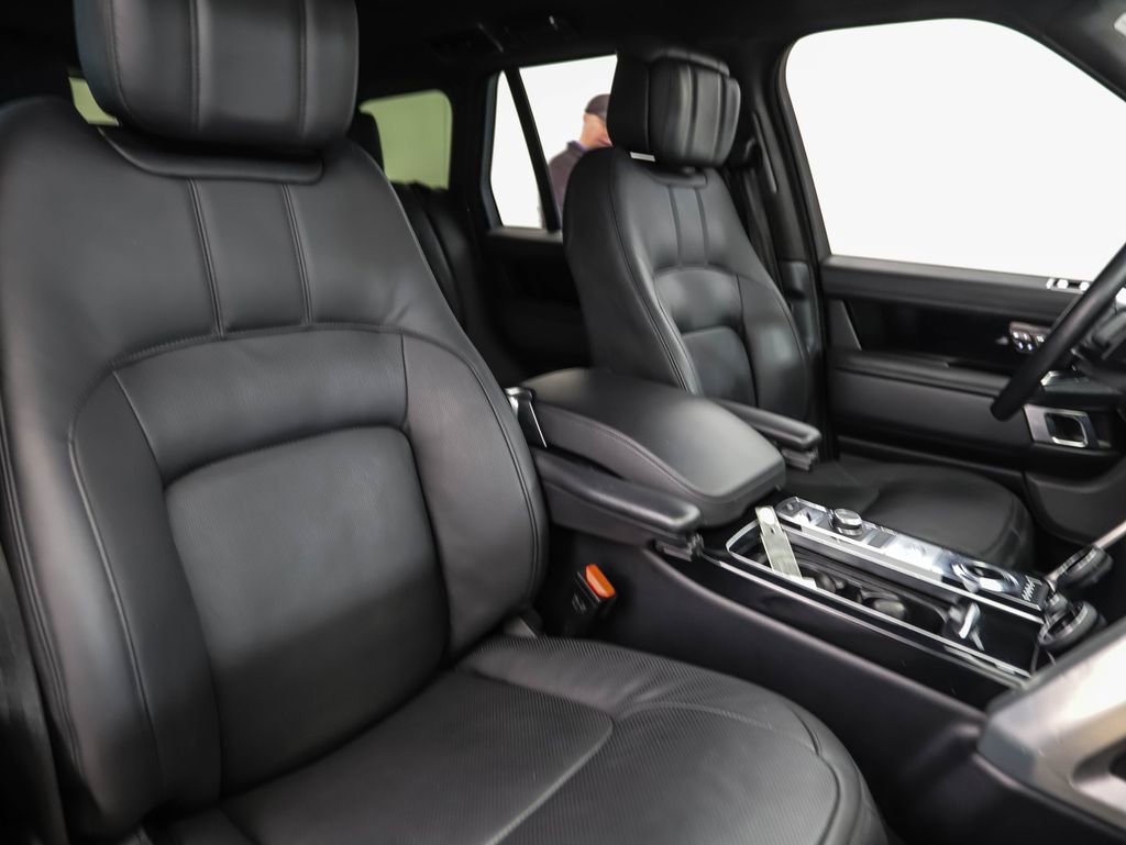 Used 2019 Land Rover Range Rover Supercharged image 29