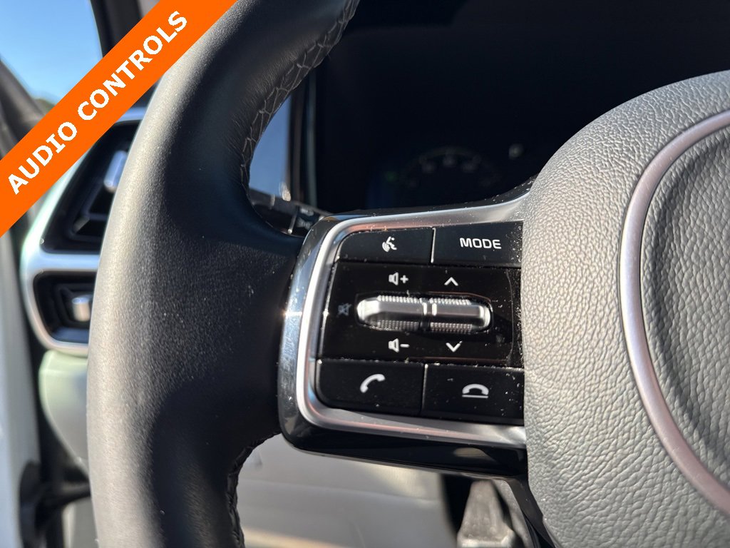 Used 2023 Kia Sorento SX Prestige image 9