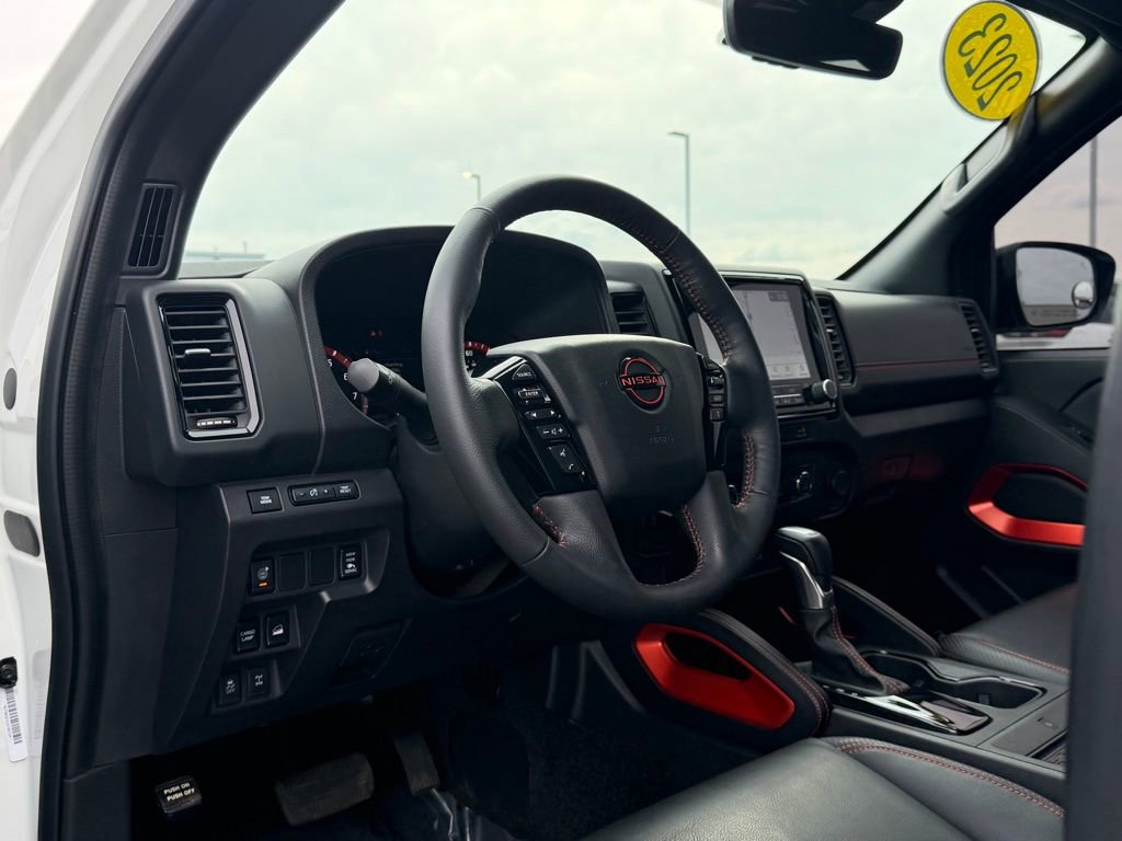 Used 2023 Nissan Frontier PRO-4X w/ Pro-4X Premium Package image 11