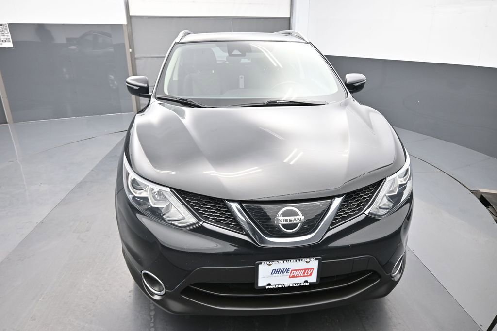 Used 2019 Nissan Rogue Sport SV w/ All-Weather Package AWD/4WD image 1