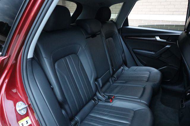 Used 2018 Audi Q5 2.0T Premium Plus w/ Premium Plus Package AWD/4WD image 25