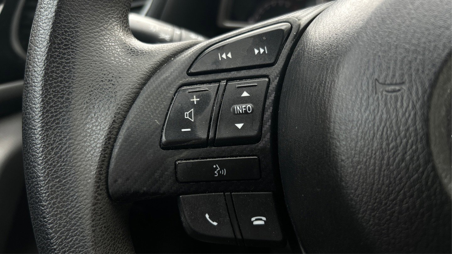 Used 2014 MAZDA MAZDA3 i Sport image 31