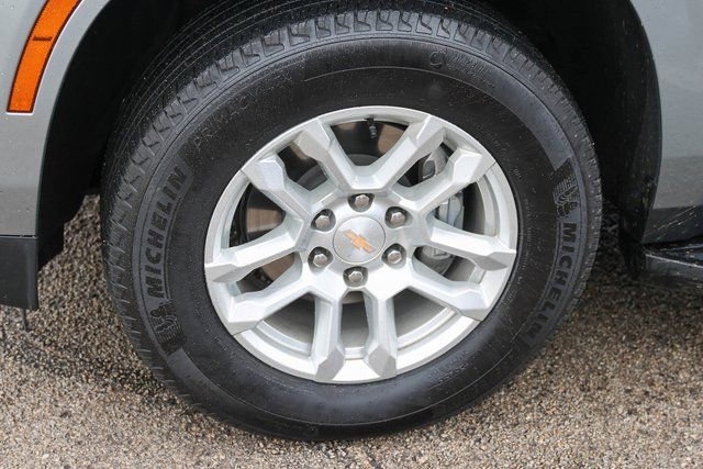 Used 2025 Chevrolet Tahoe LT image 7