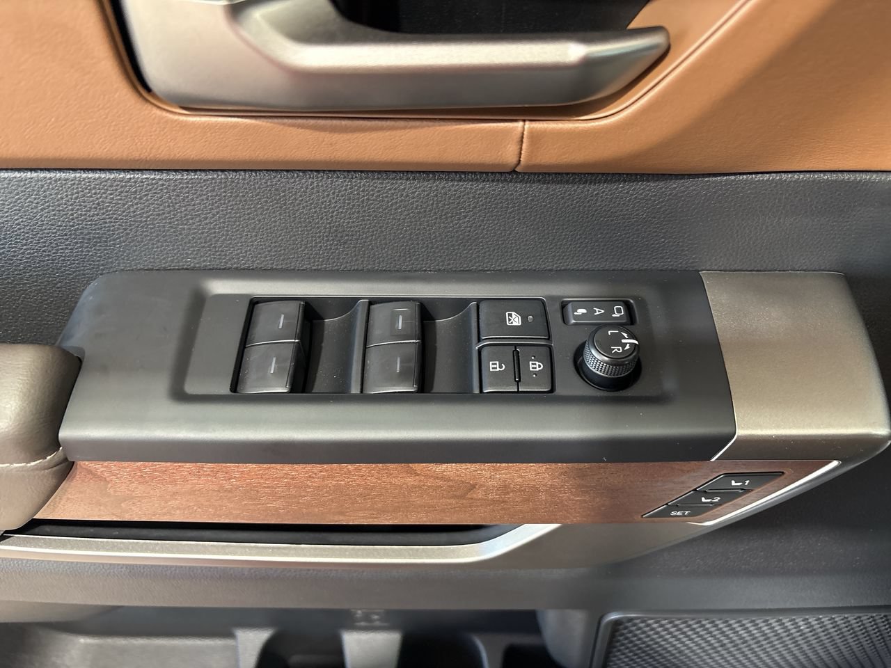 New 2026 Toyota Tundra 1794 Edition AWD/4WD image 13