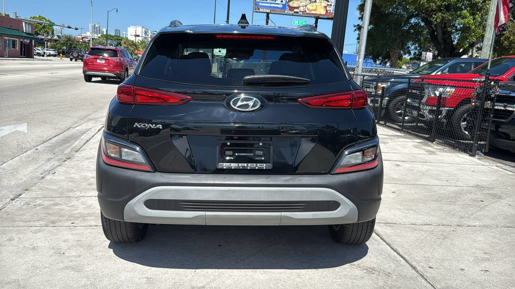 Used 2023 Hyundai Kona SEL FWD image 13