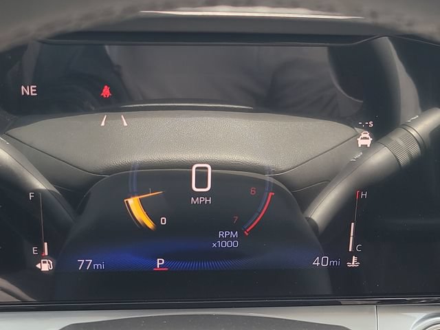 New 2026 Chevrolet Trax LT w/ LT Convenience Package FWD image 24