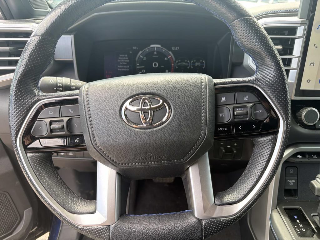 Used 2024 Toyota Tundra Platinum AWD/4WD image 10