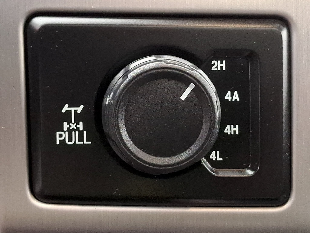Used 2019 Ford F150 Platinum w/ Equipment Group 701A Luxury AWD/4WD image 26