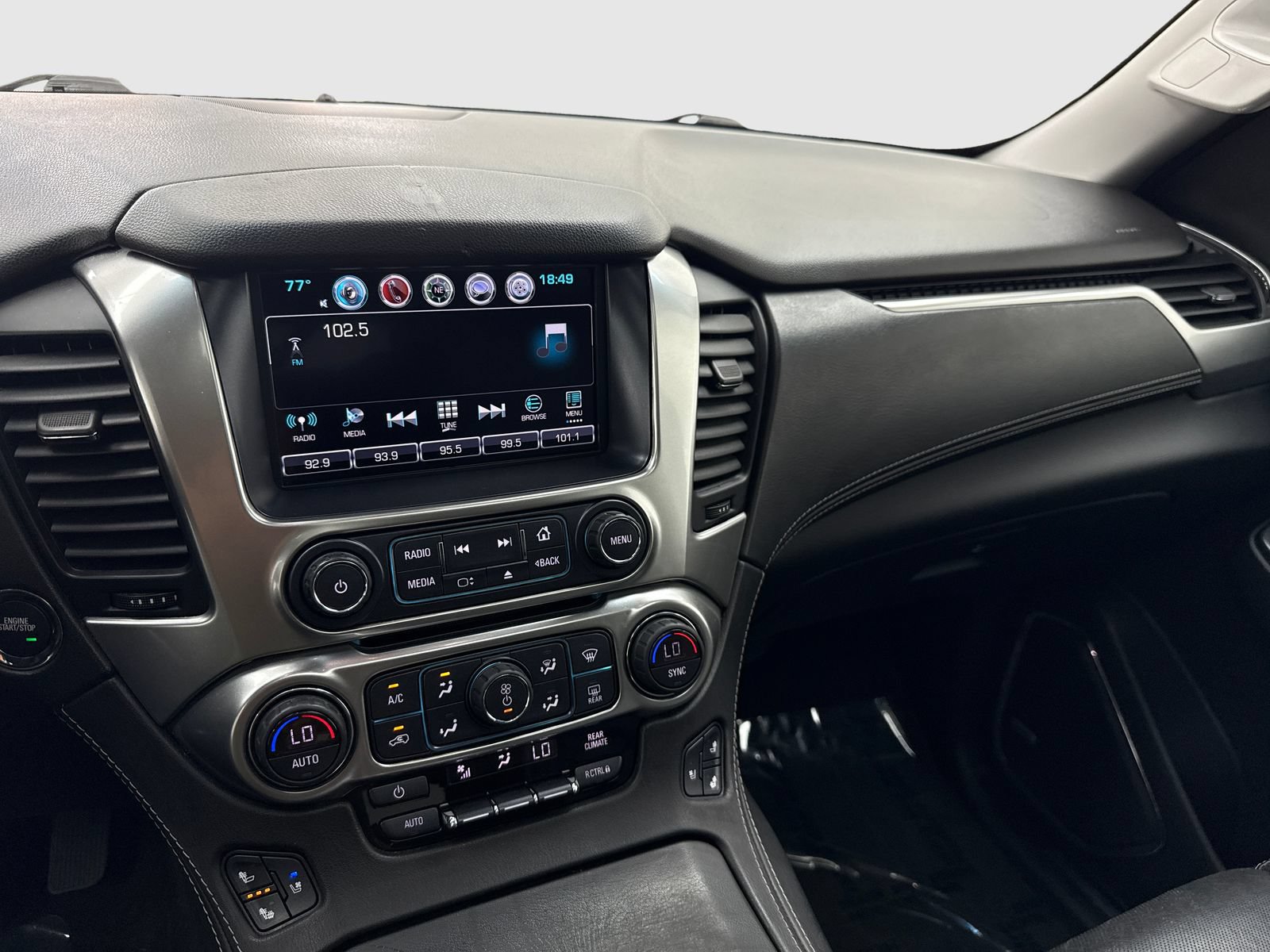 Used 2017 Chevrolet Tahoe Premier AWD/4WD image 24