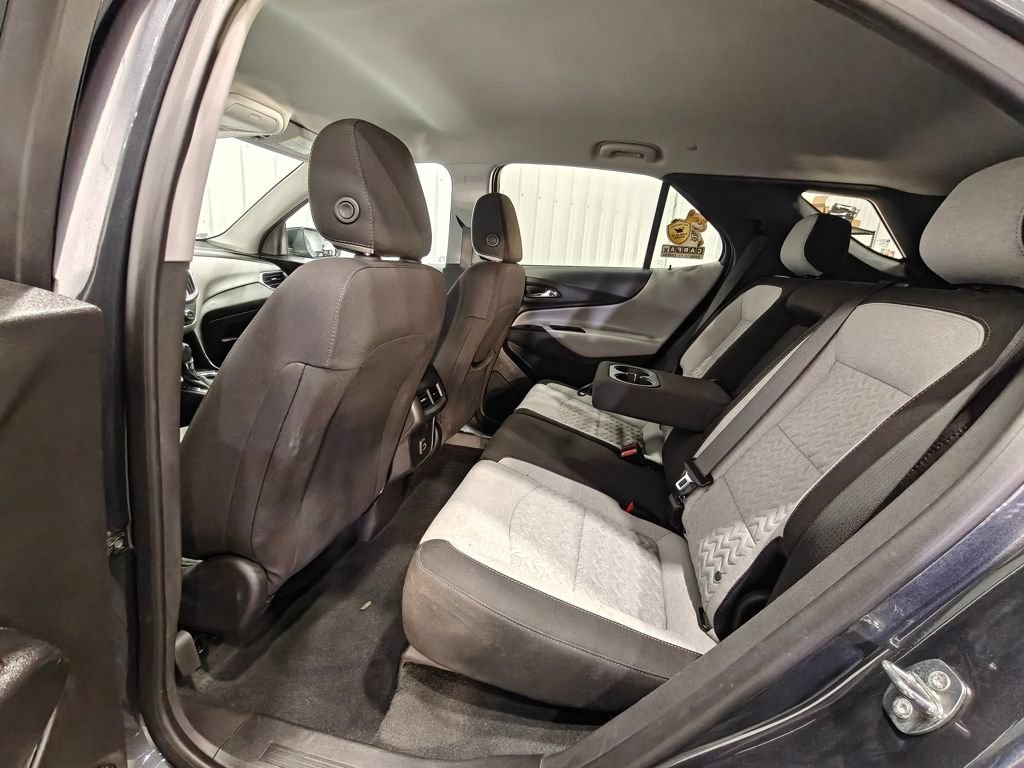 Used 2023 Chevrolet Equinox LT FWD image 22