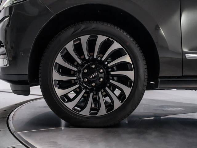 New 2024 Lincoln Navigator Black Label AWD/4WD image 10