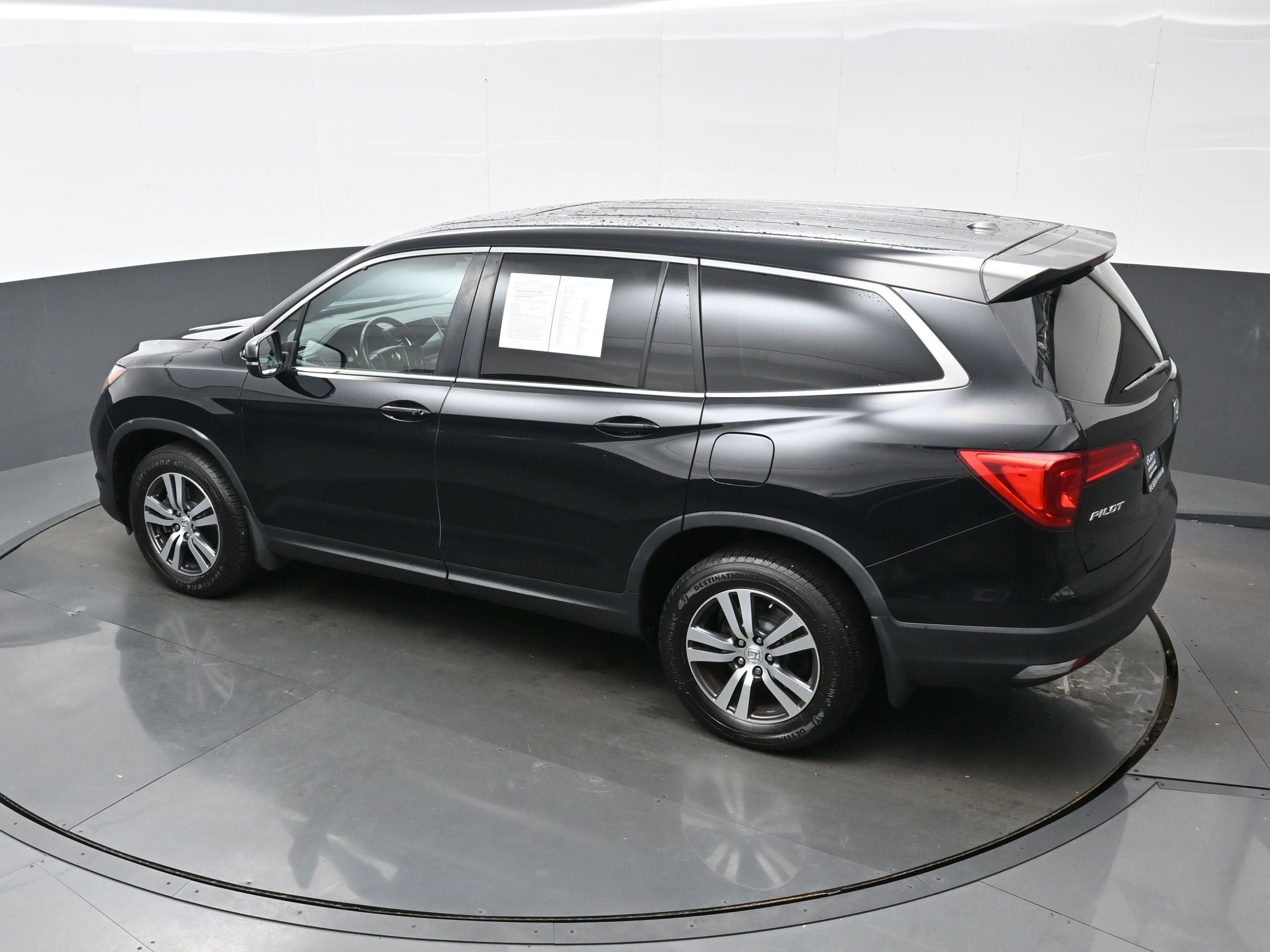 Used 2017 Honda Pilot EX-L image 37