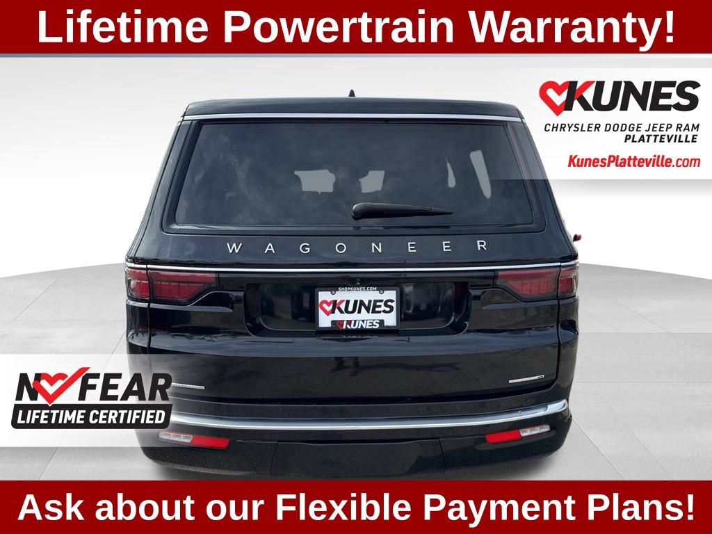 Used 2023 Jeep Wagoneer Series II AWD/4WD image 5