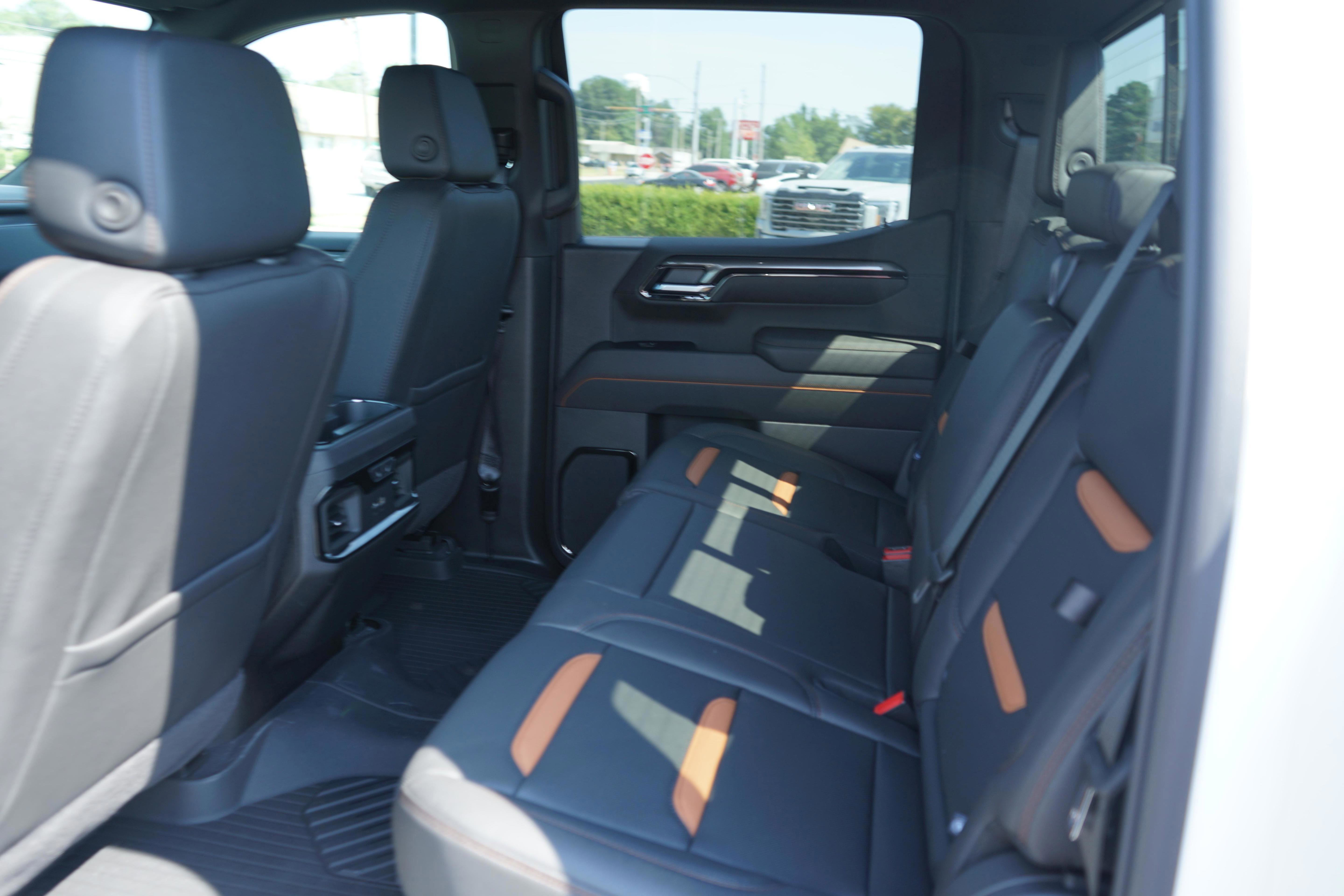 New 2026 GMC Sierra 1500 AT4 w/ Technology Package image 20