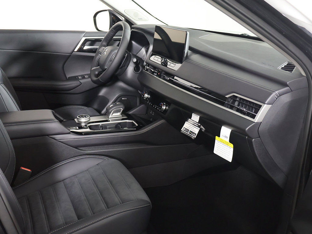 New 2026 Mitsubishi Outlander SE FWD image 26