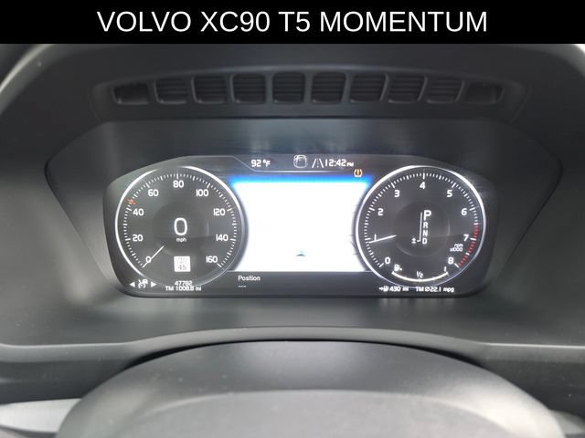 Used 2022 Volvo XC90 T5 Momentum w/ Protection Package Premier FWD image 33